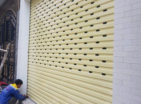 CỬA CUỐN ÚC TẤM LIỀN 